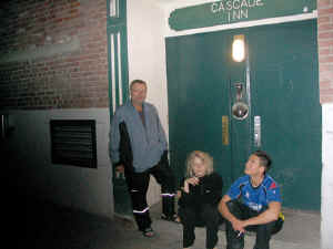 IMG_3931ab.jpg (121344 byte)